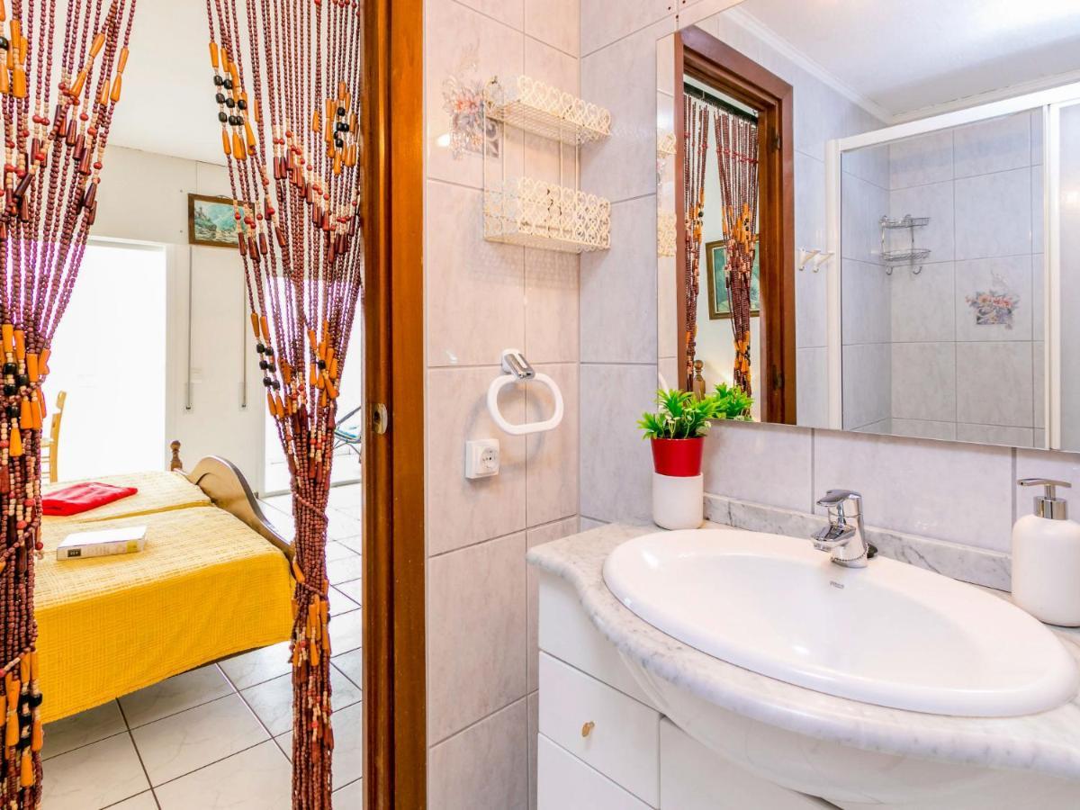 Studio Roses Holiday Center-11 By Interhome Bagian luar foto